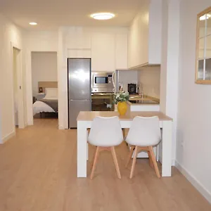 apartamento-completo-a-50m-de-la-playa.es-andalucia.com/